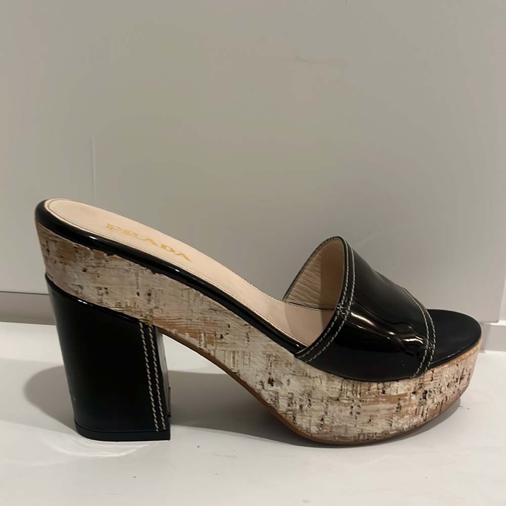 Prada black patent cork heels - Picture 7 of 12